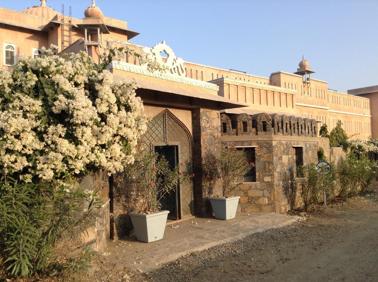 Bujera Fort Udaipur Exterior foto
